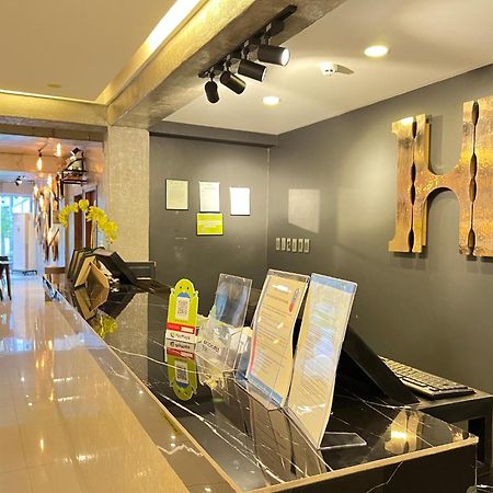 Hotel Halo Angeles City Eksteriør billede