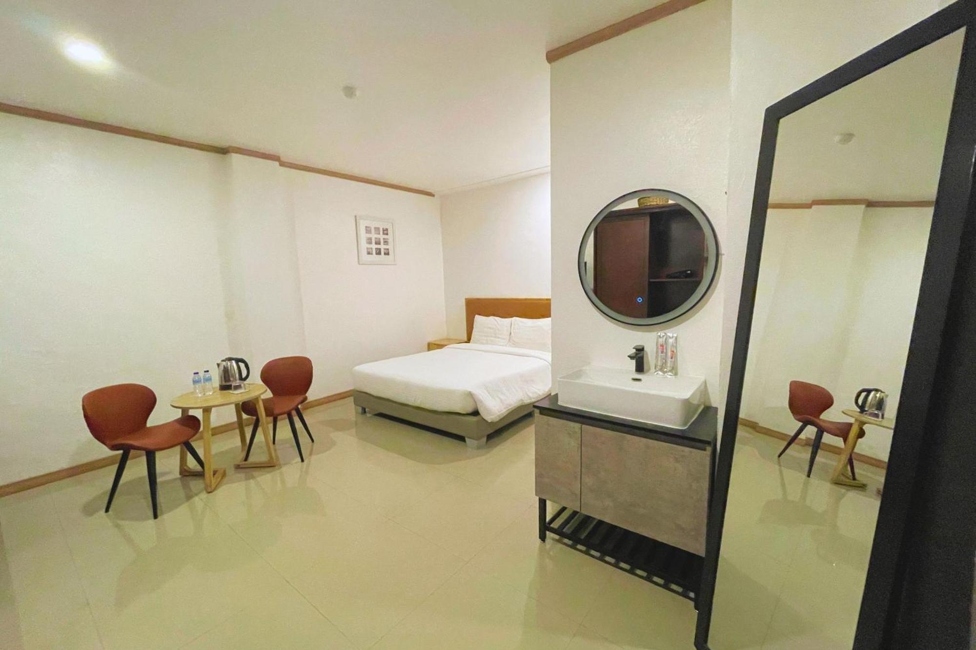 Hotel Halo Angeles City Værelse billede
