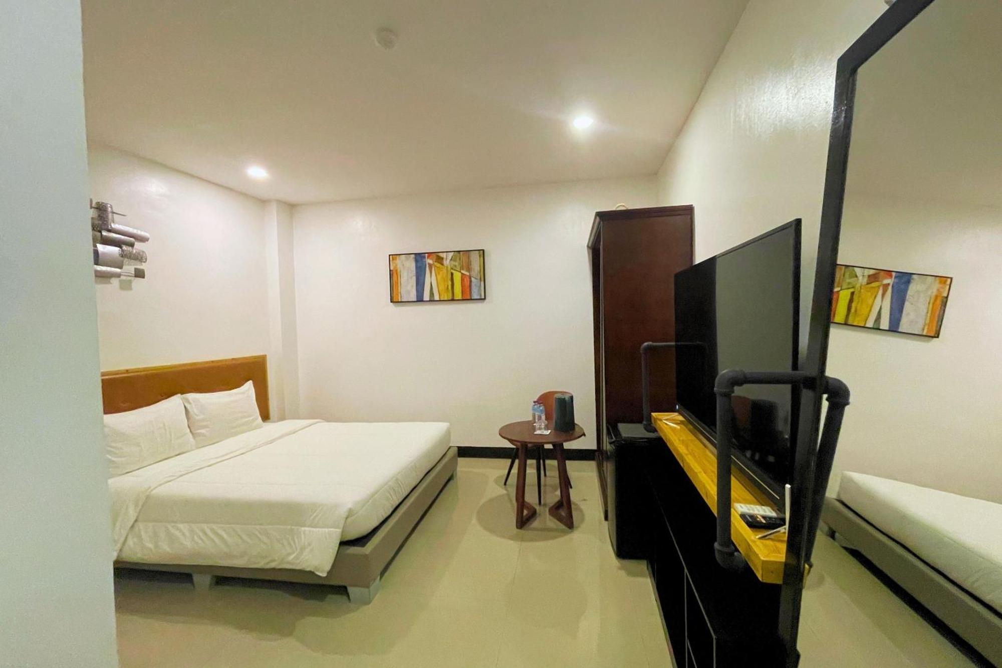 Hotel Halo Angeles City Værelse billede
