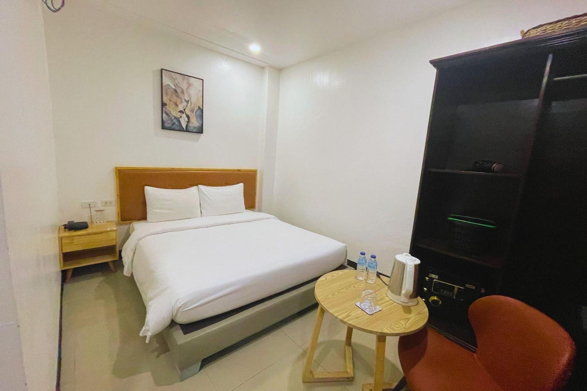 Hotel Halo Angeles City Værelse billede