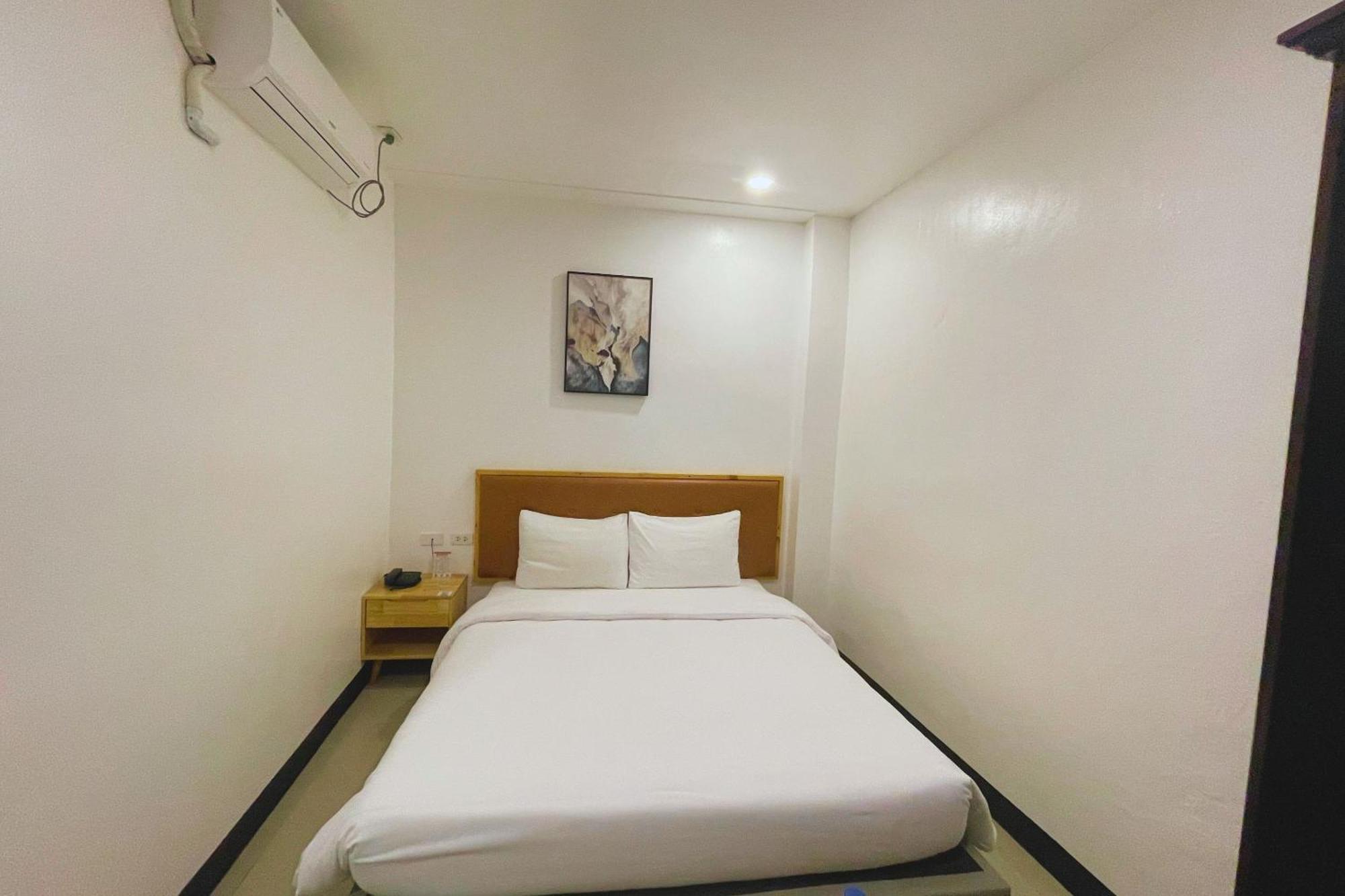 Hotel Halo Angeles City Værelse billede