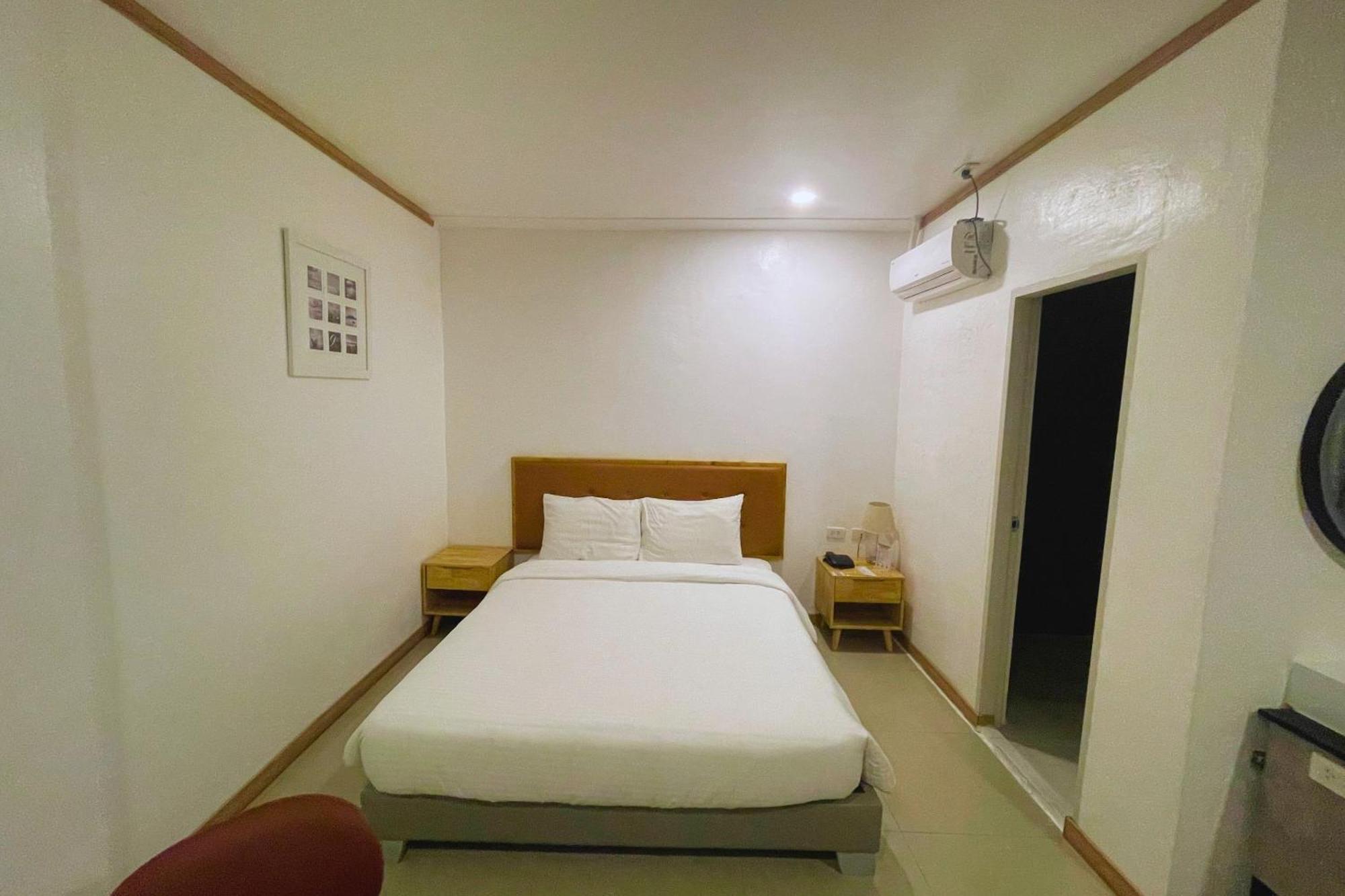 Hotel Halo Angeles City Værelse billede