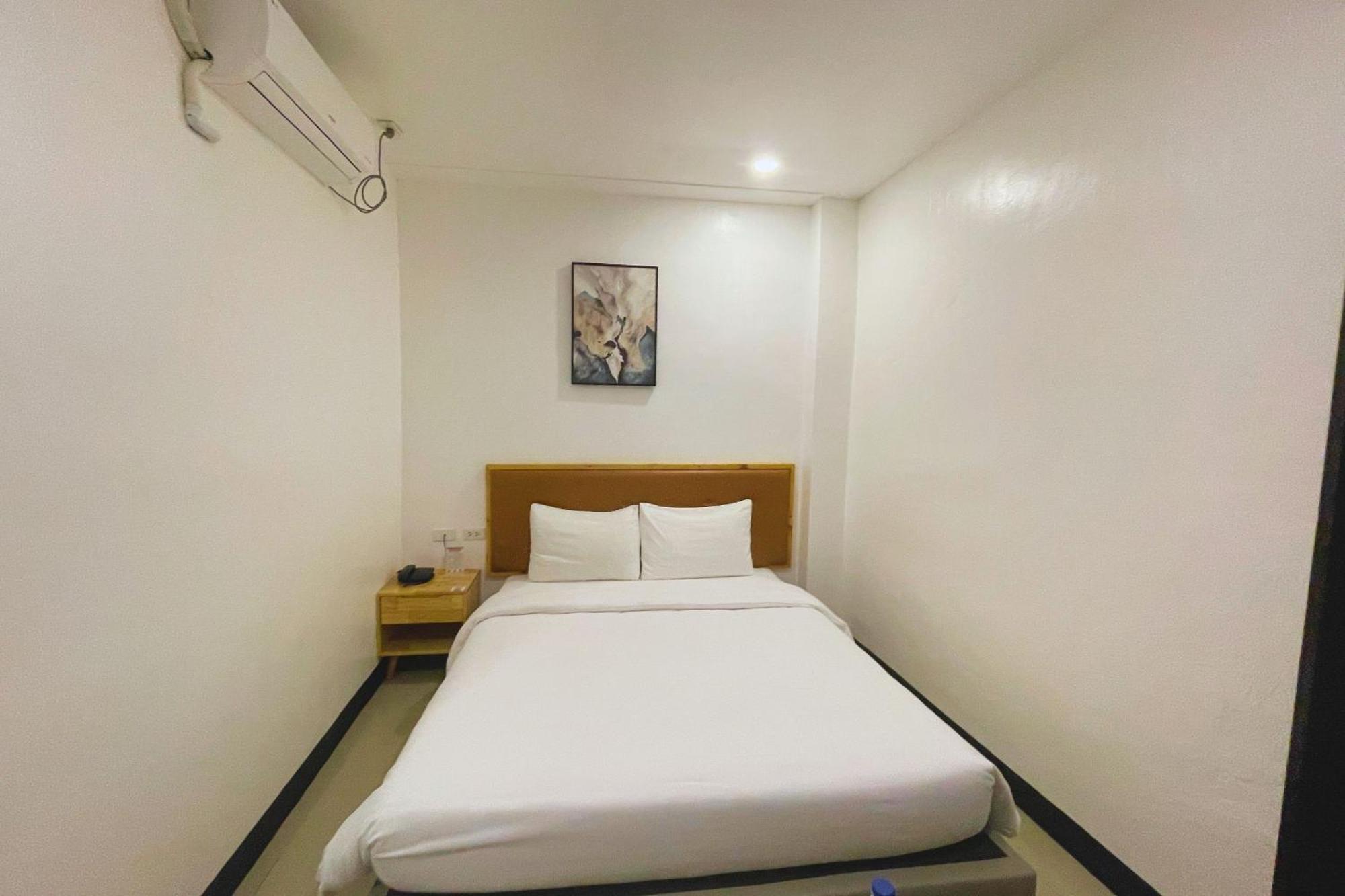 Hotel Halo Angeles City Værelse billede