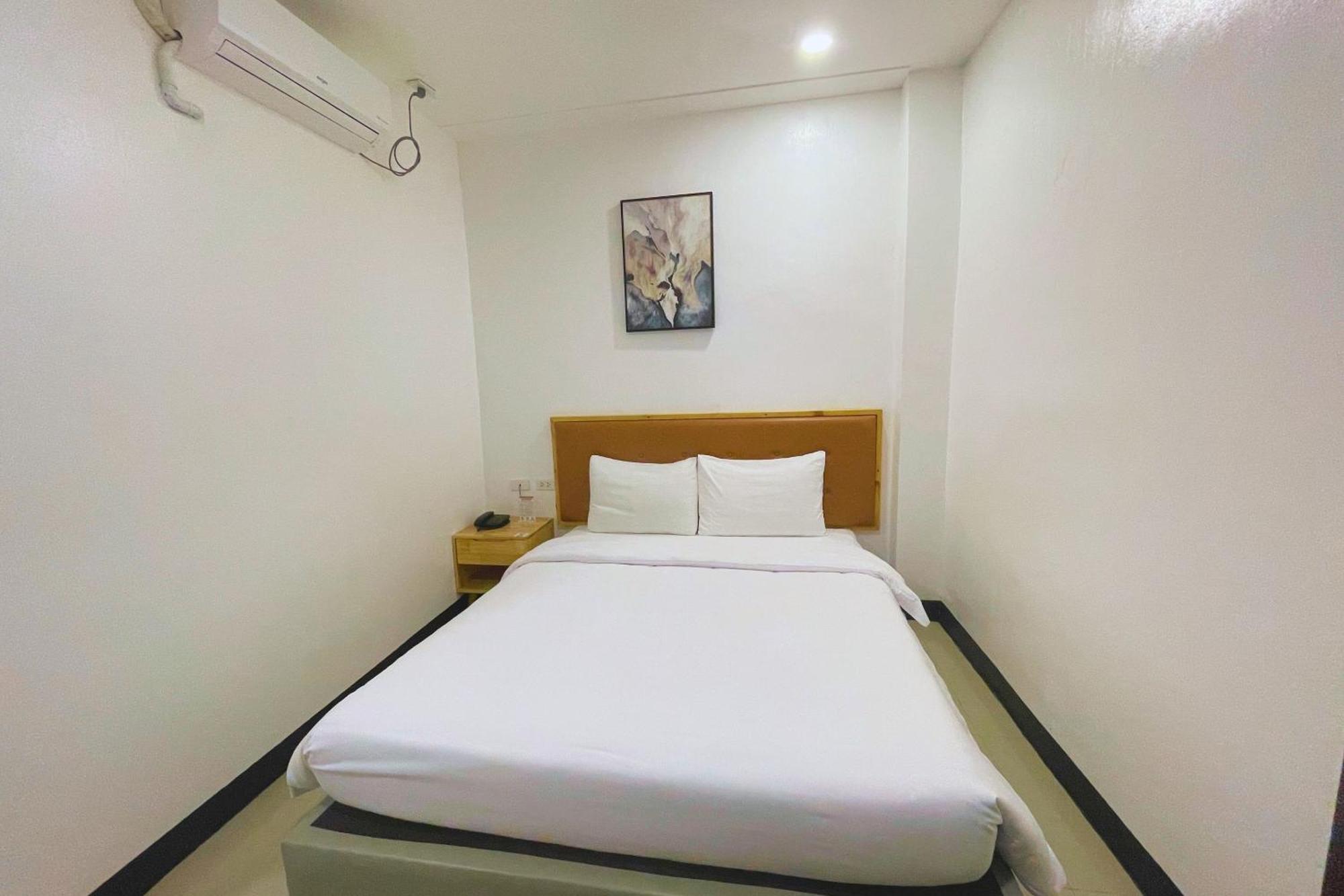 Hotel Halo Angeles City Værelse billede