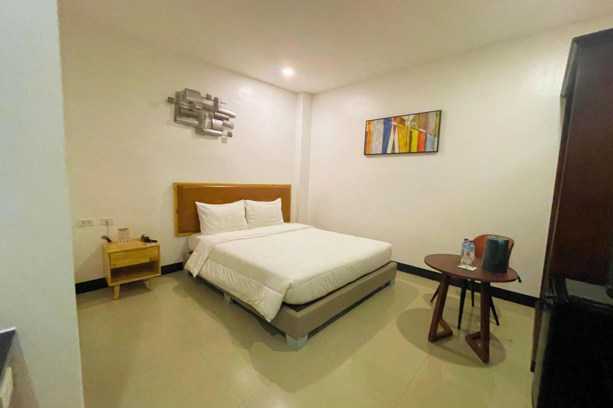 Hotel Halo Angeles City Værelse billede