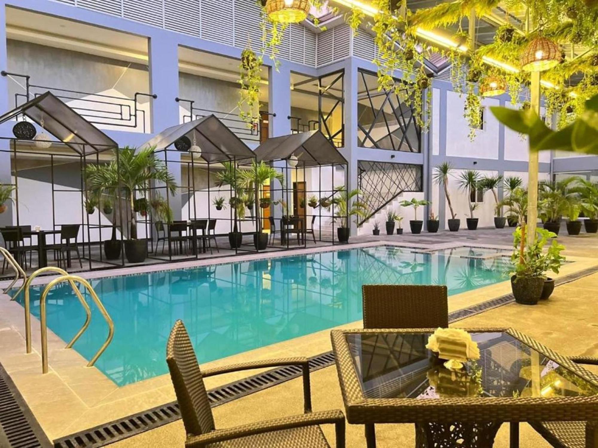 Hotel Halo Angeles City Eksteriør billede